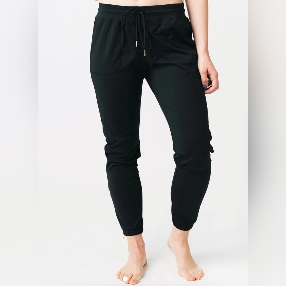 Black Peak Zipper Joggers